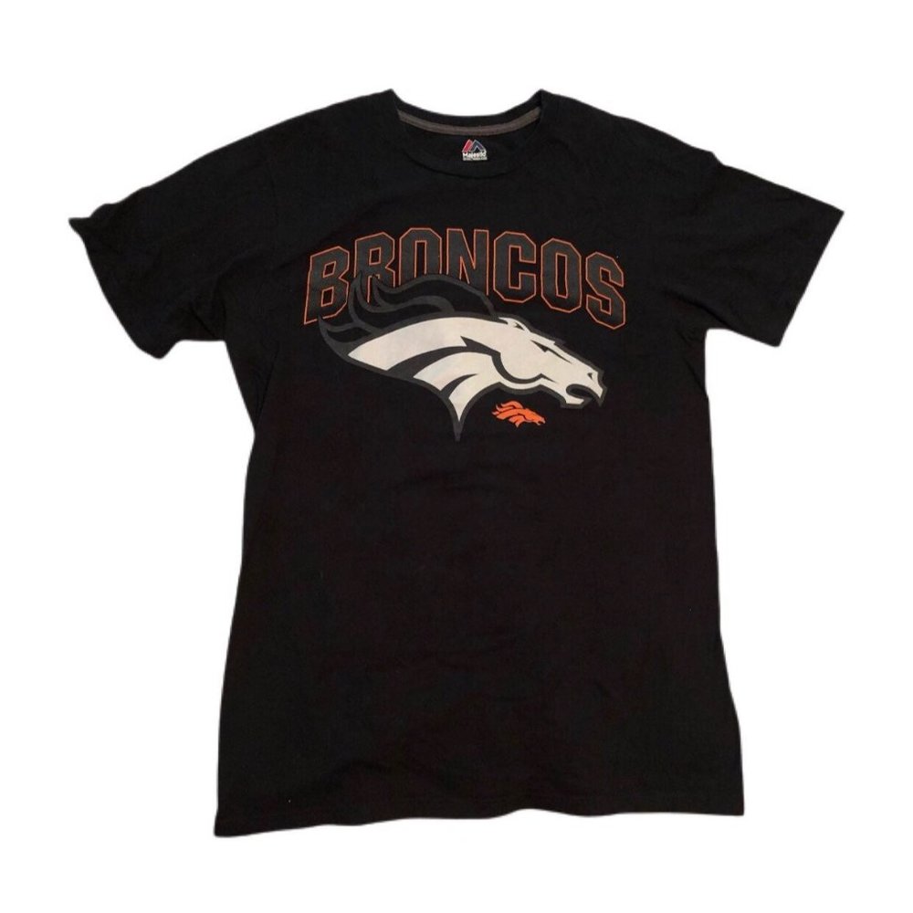 Women's majestic bronco's t-Shirt size medium